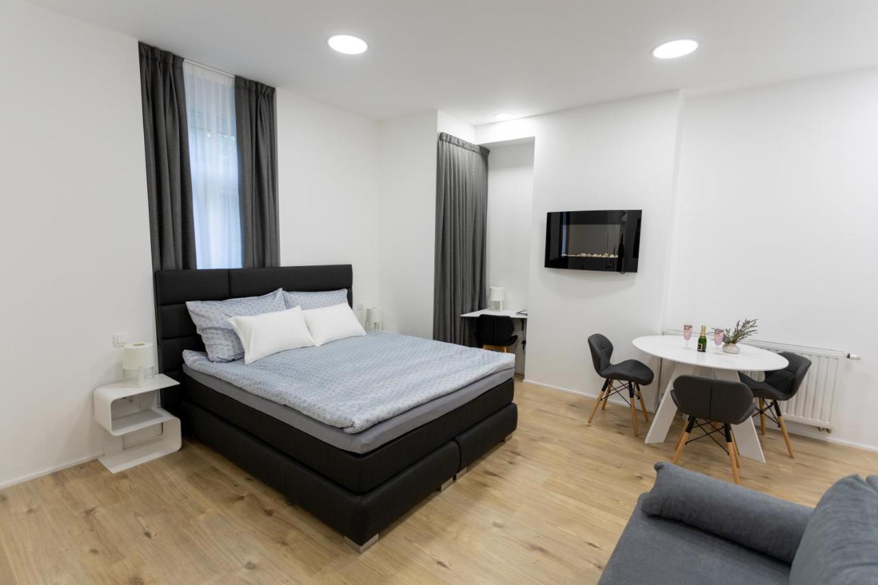 City Center Main Square Apartments Zagreb Exterior foto