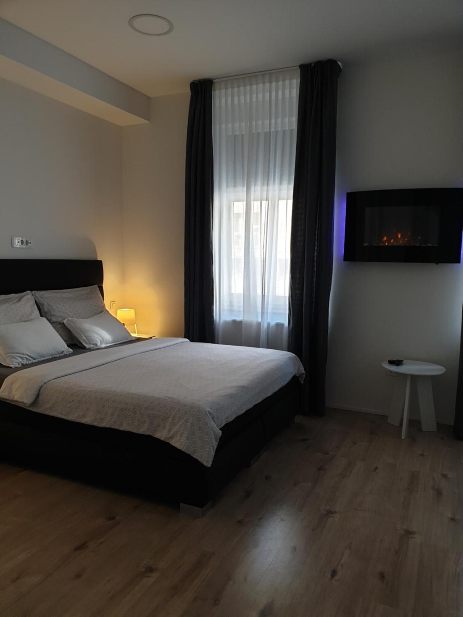 City Center Main Square Apartments Zagreb Exterior foto